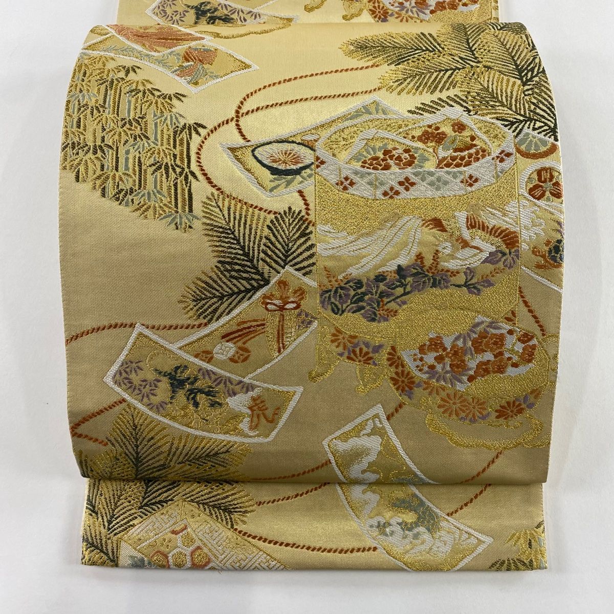 【美品】 袋帯 名品 貝桶 松竹梅 金糸 箔 金色 六通 正絹 【】