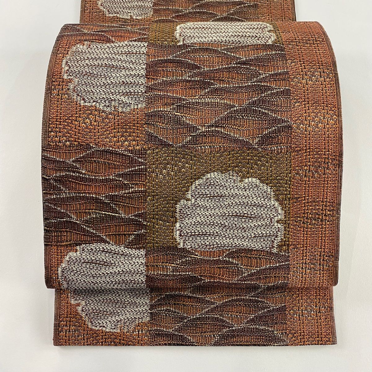 【美品】 袋帯 名品 落款 伝統工芸士 黒木政幸 全通泥染 ますいわ屋 雪輪 波 箔 赤茶 全通 正絹 【】