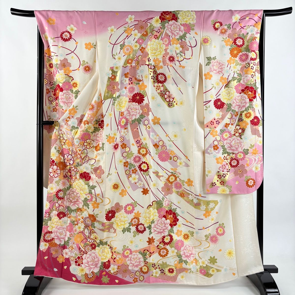 振袖 身丈164.5cm 裄丈67.5cm L 袷 牡丹 手鞠 金彩 クリーム 正絹 名品