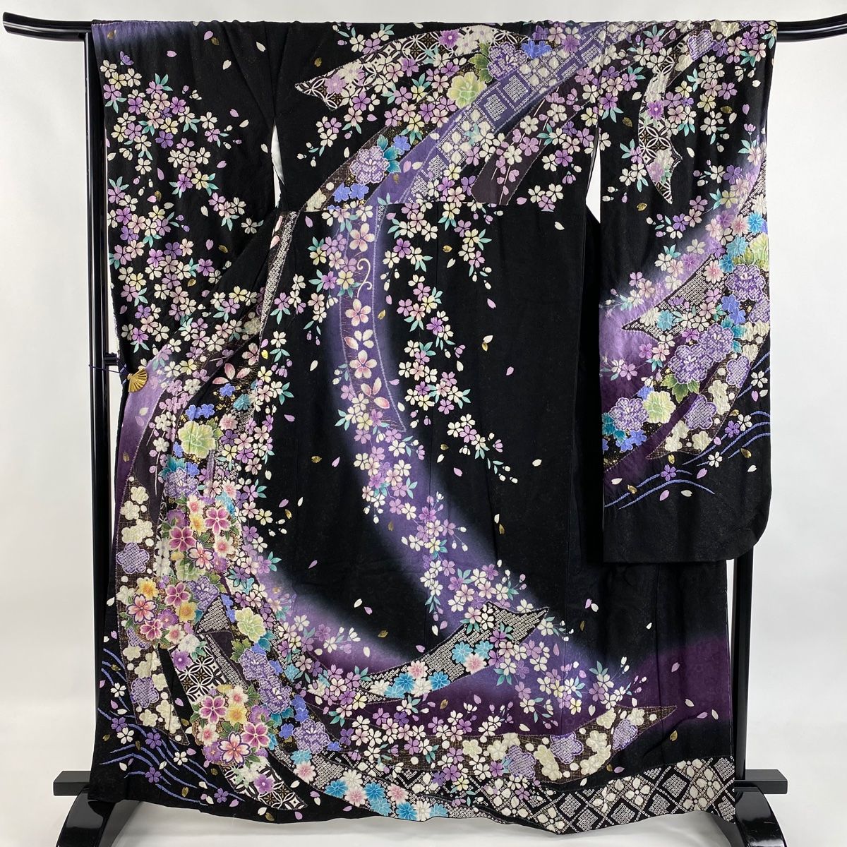 振袖 身丈162.5cm 裄丈68cm L 袷 桜 熨斗 金通し 金彩 黒 正絹