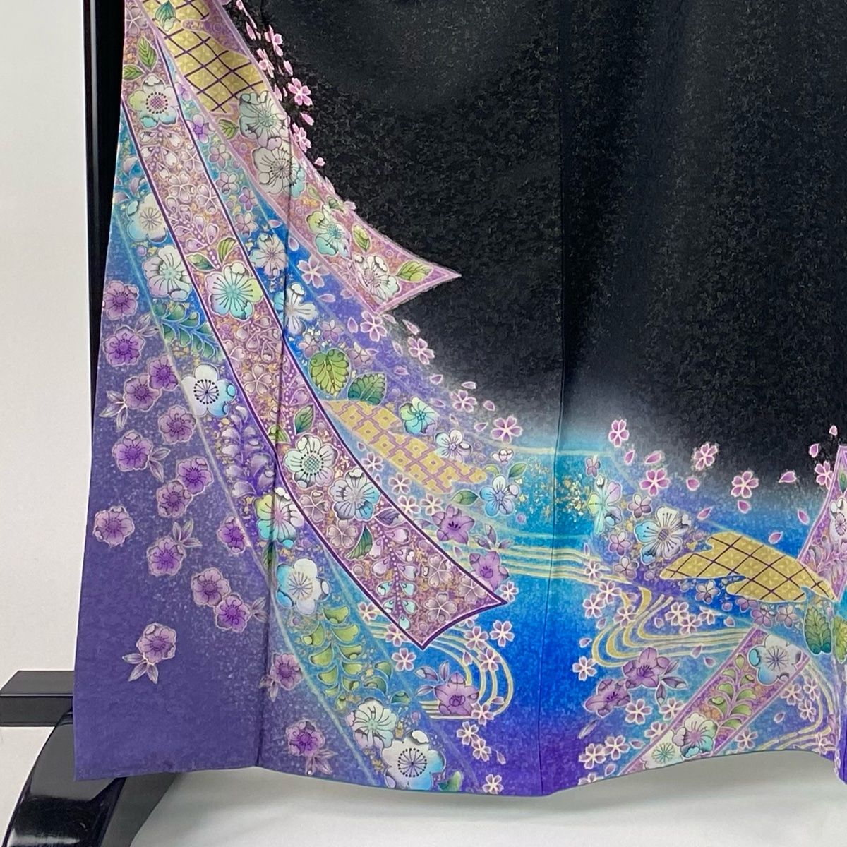 振袖 身丈164.5cm 裄丈65cm M 袷 辻が花柄 熨斗 金通し 金彩 黒 正絹