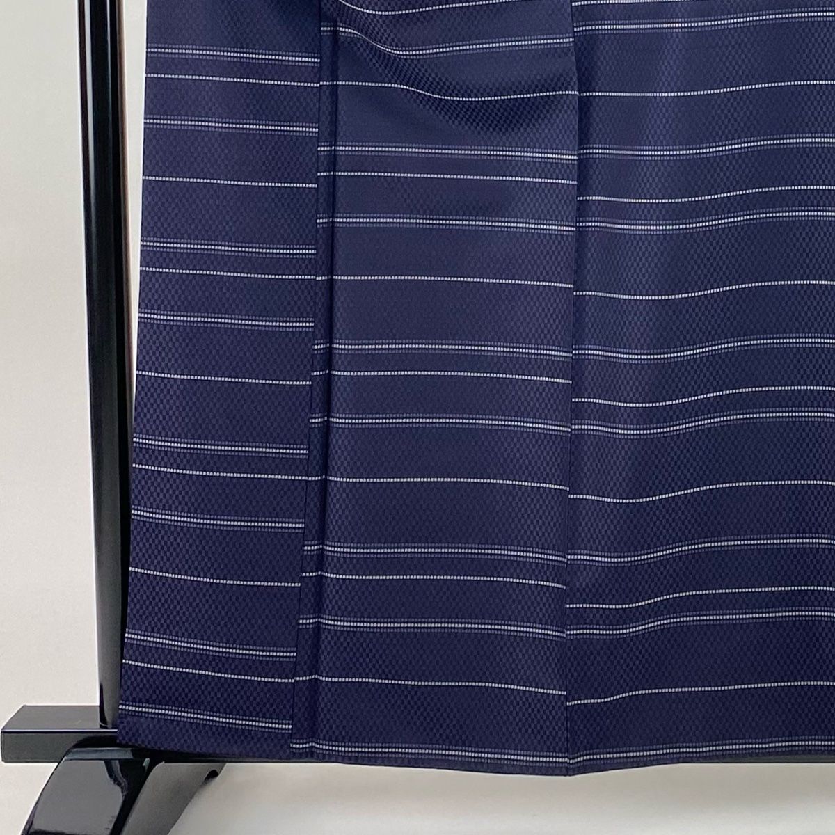 お召 身丈162cm 裄丈64.5cm M 袷 衣宝山 やまと 背抜き 落款 証紙 縞 市松 紺色 正絹