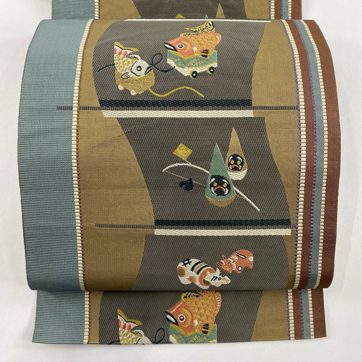 名古屋帯 秀品 松葉仕立て 八寸名古屋帯 玩具 金糸 茶緑色 正絹