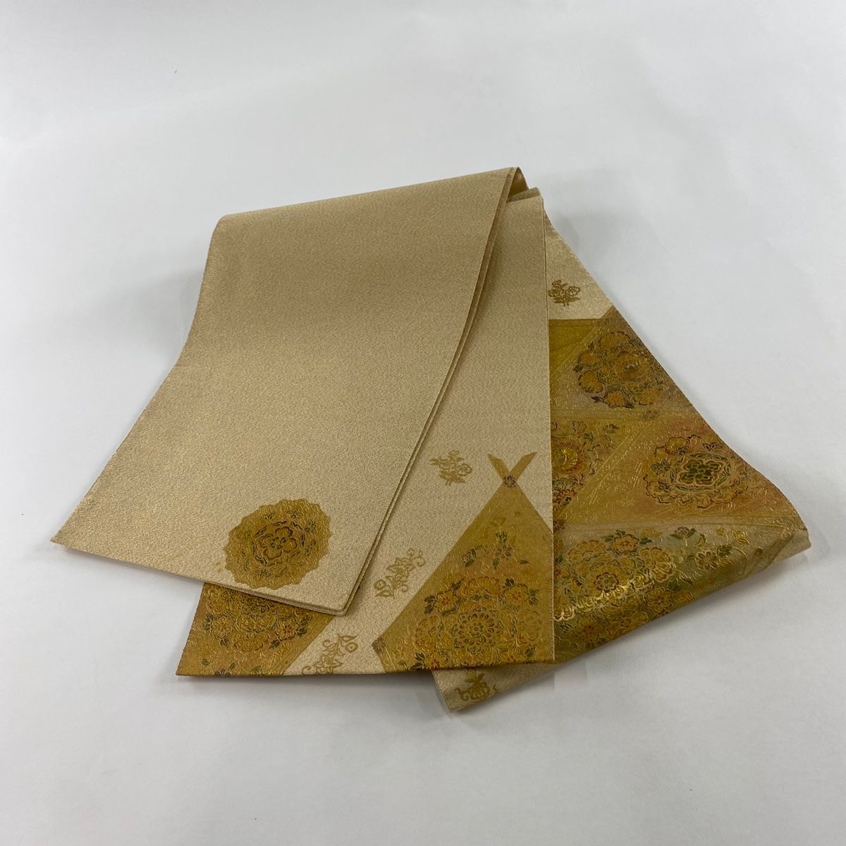 袋帯 秀品 綴織 華文 向かい鳥 金彩 螺鈿 金色 お太鼓柄 正絹