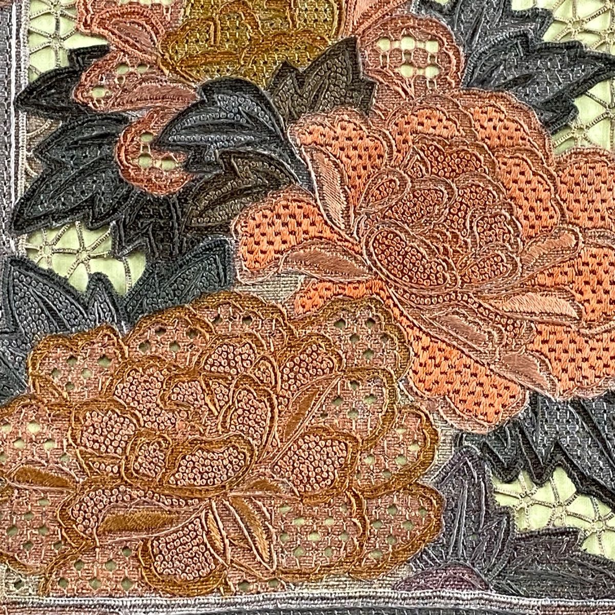 付下げ セット 袋帯 地紋 刺繍 縦ぼかし 茶紫 重宝の無地】 帯揚げ 紋意匠地/丹後ちりめん 乱縞地紋/NO.38深紫色