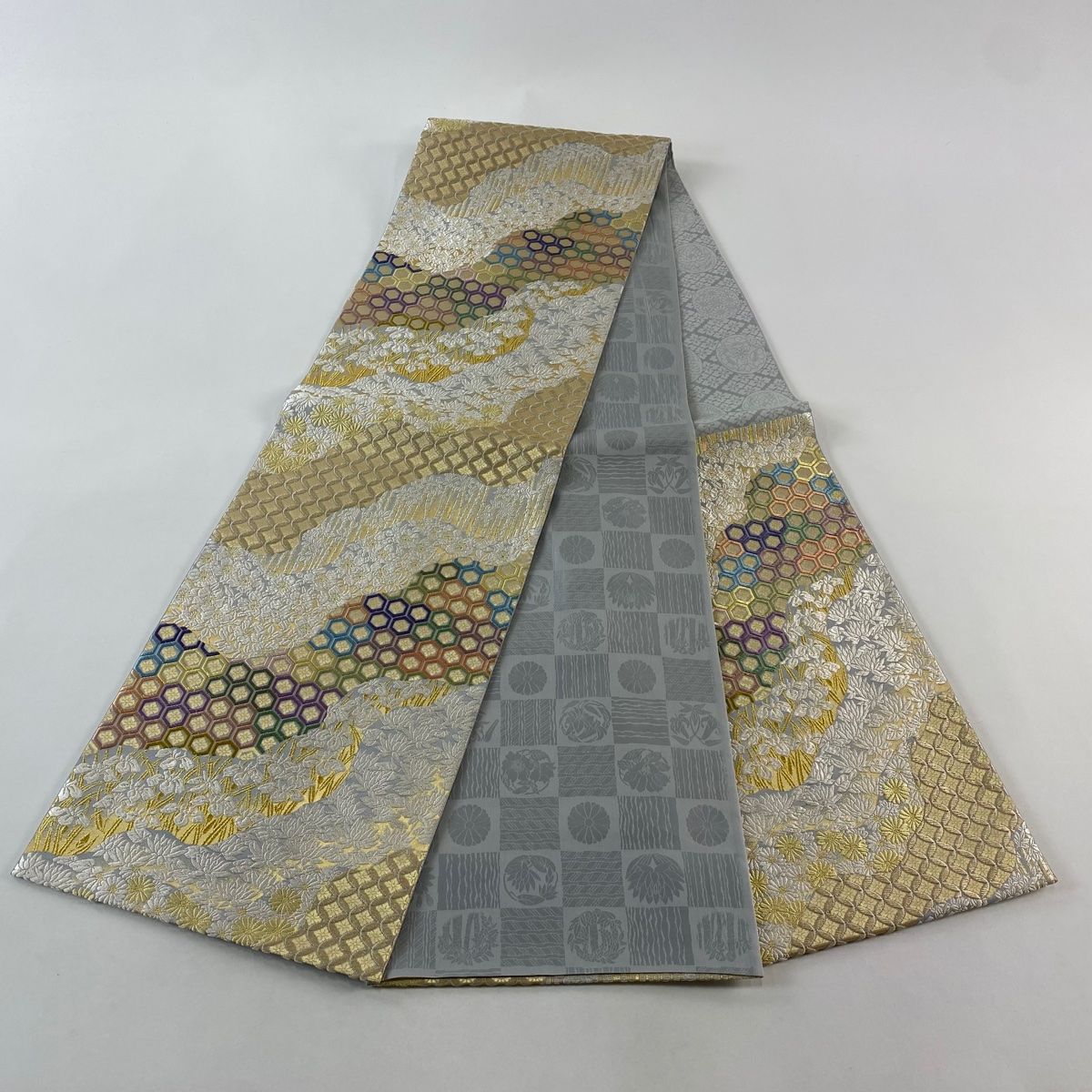 志ま亀 正絹 唐織箔 六通袋帯 志ま亀 正絹 唐織箔 六通袋帯 志ま亀 正絹 唐織箔 六