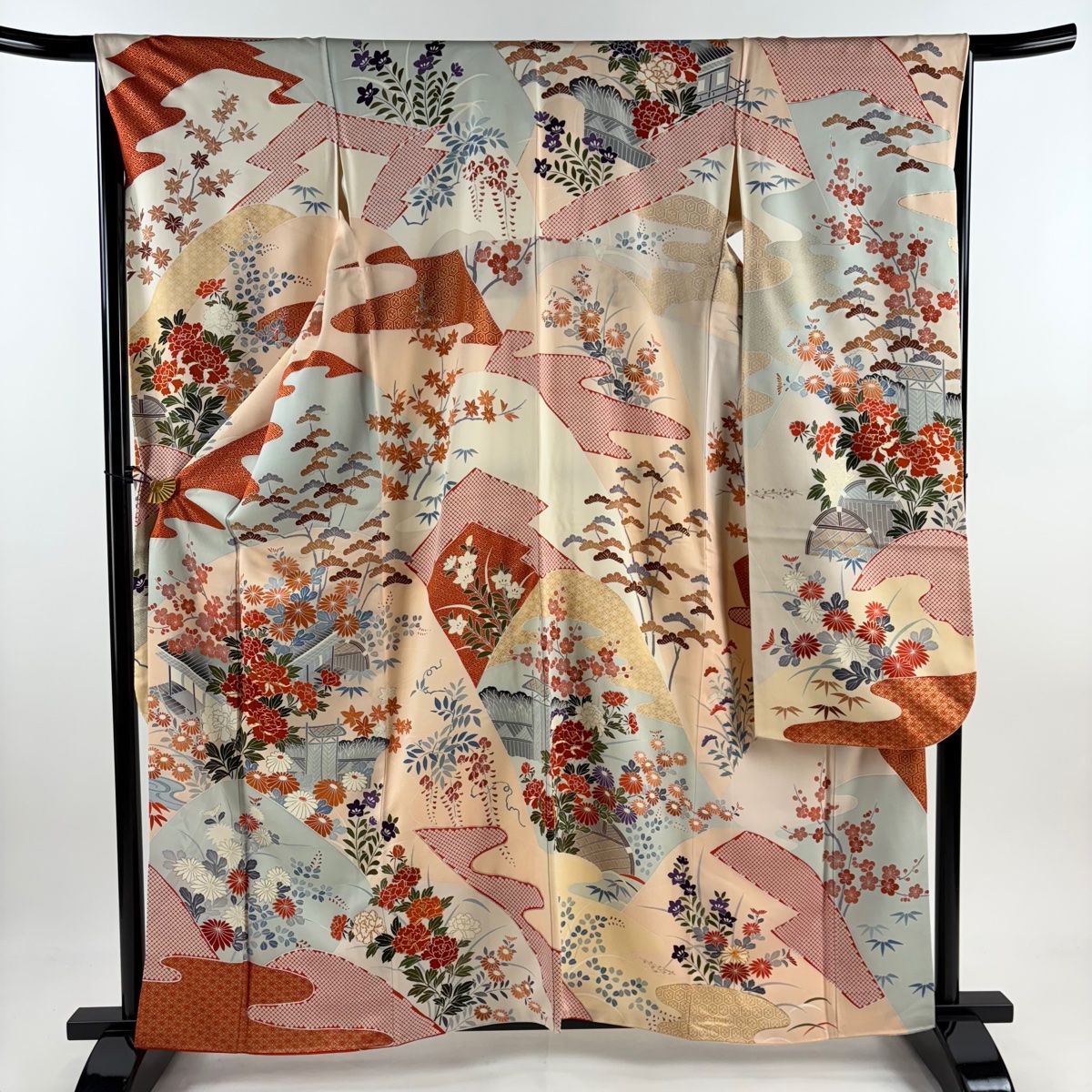 振袖 身丈161cm 裄丈65.5cm M 袷 牡丹 松竹梅 金糸 金彩 薄ピンク 正絹 秀品