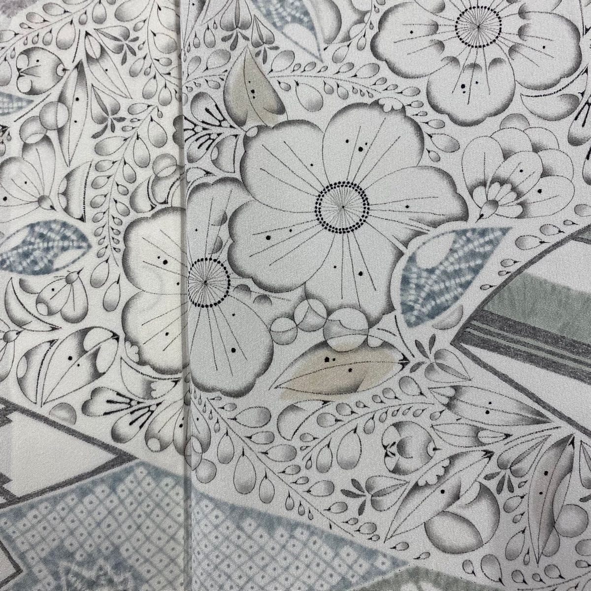 色留袖 身丈162cm