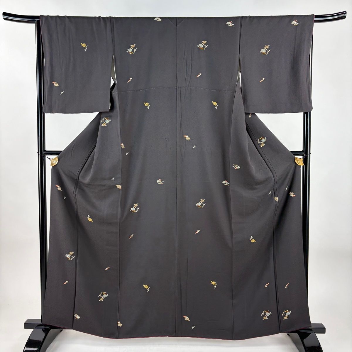 ★専用★未使用品 小紋 薪糊身丈167.0cm 裄丈70cm トールサイズ 正絹 小紋 身丈162cm 裄丈66.5cm M 袷 やまと うさぎ 葉柄 刺繍 金糸 墨色