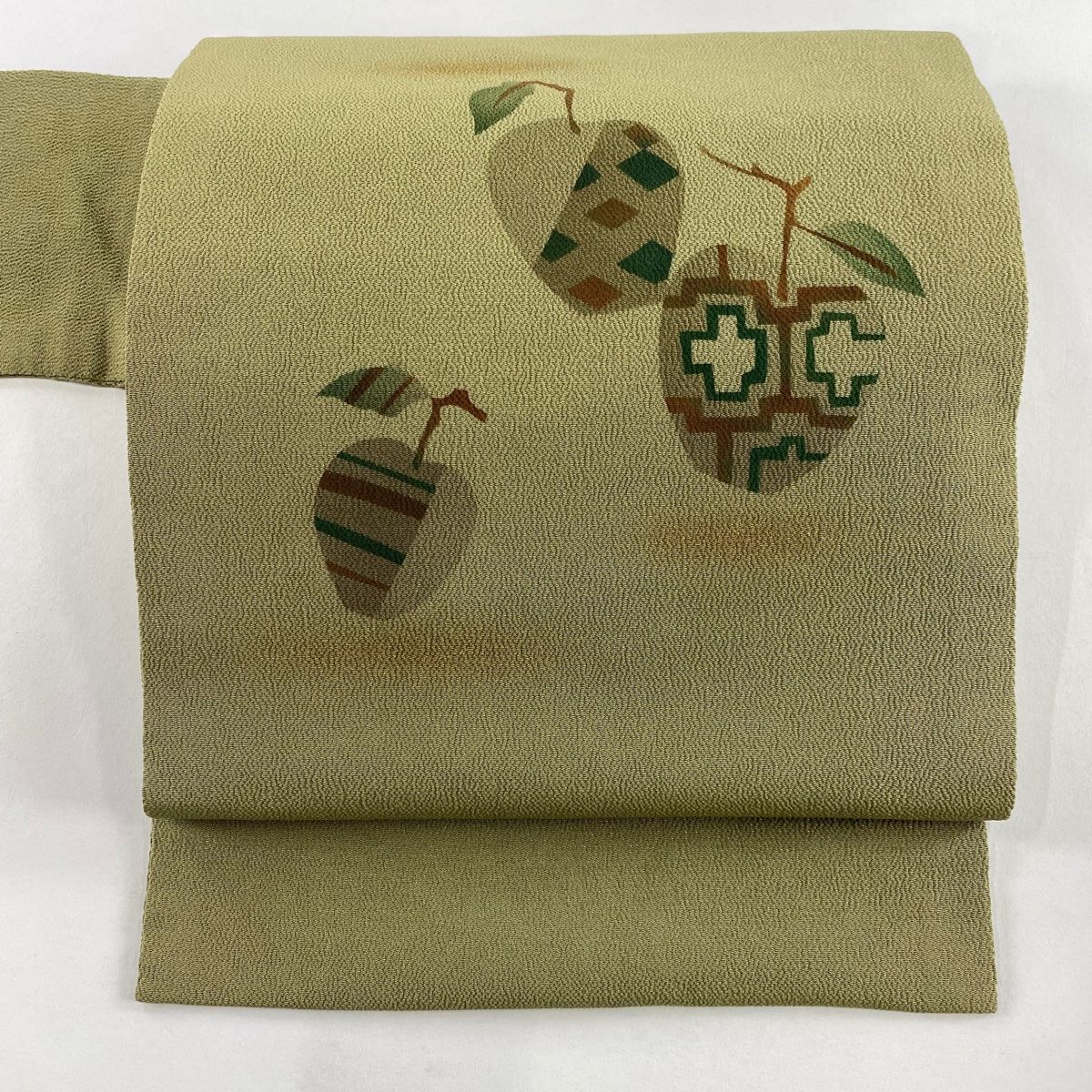 名古屋帯 名品 林檎 ちりめん 金彩 抹茶色 正絹