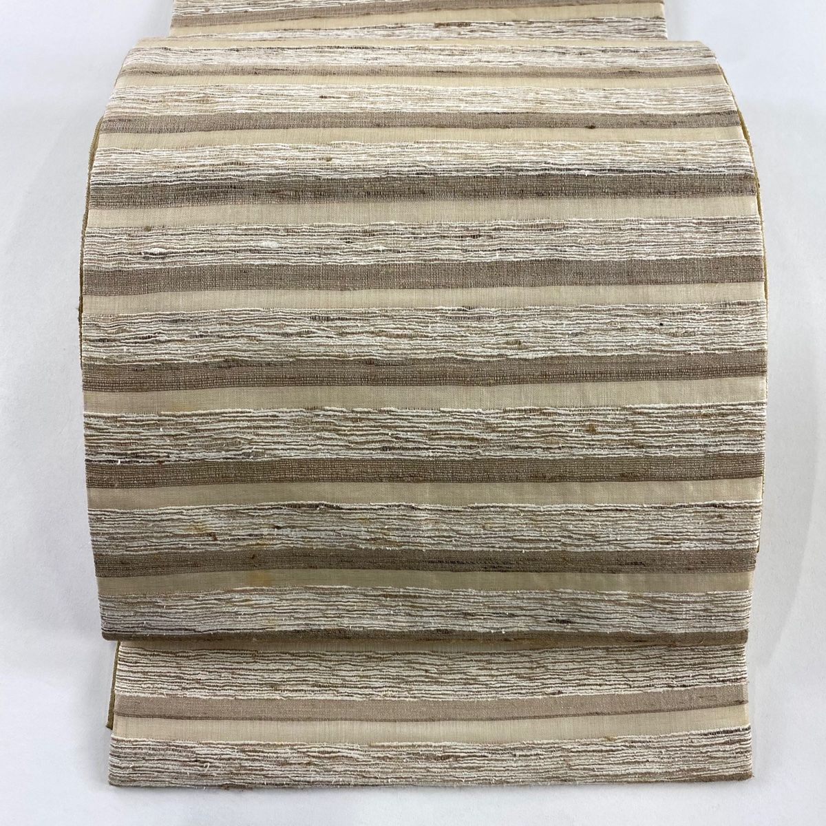 袋帯 名品 紬地 段縞 ベージュ 全通 正絹 【中古】 - メルカリ