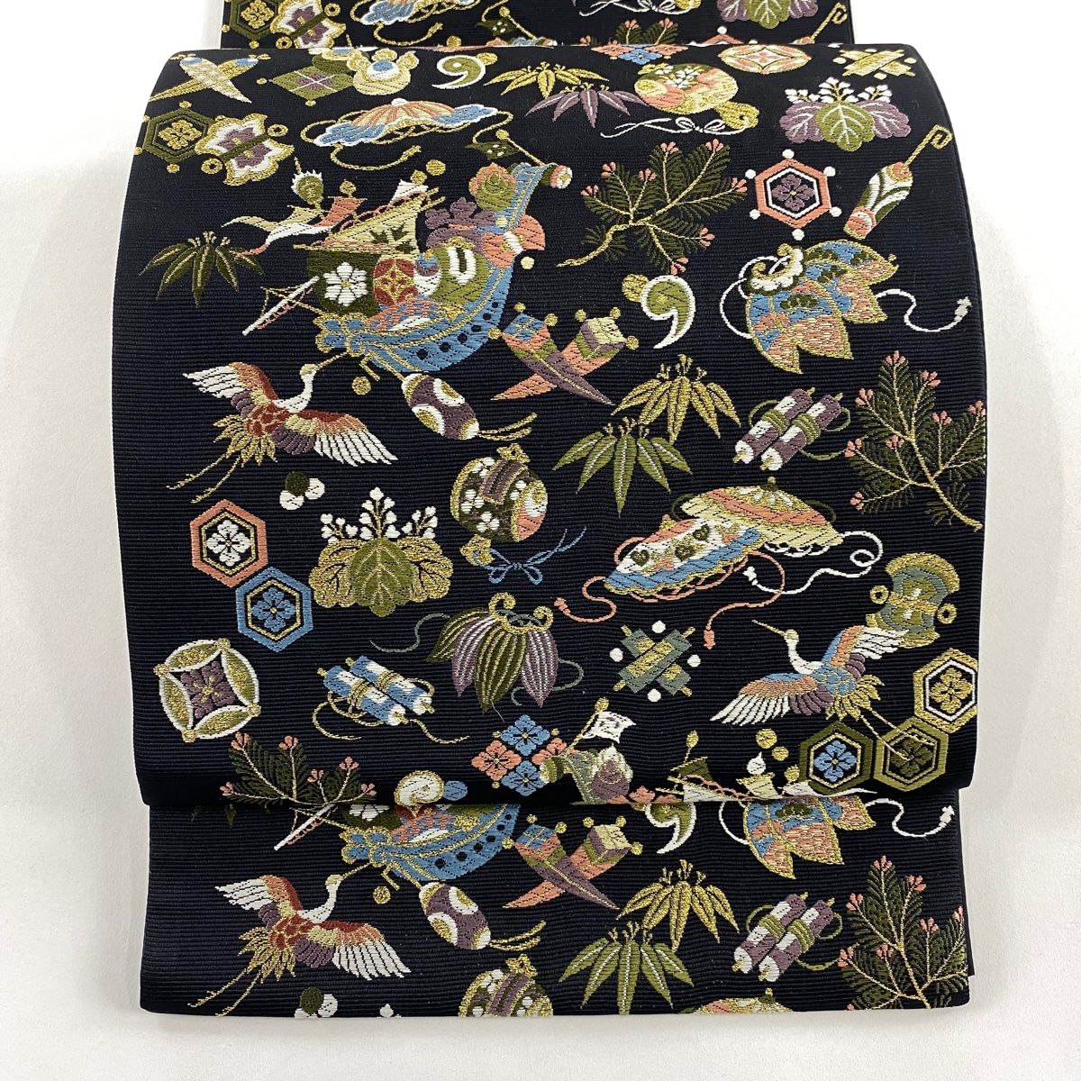 袋帯 名品 宝来船 刺繍 箔 黒 六通 正絹