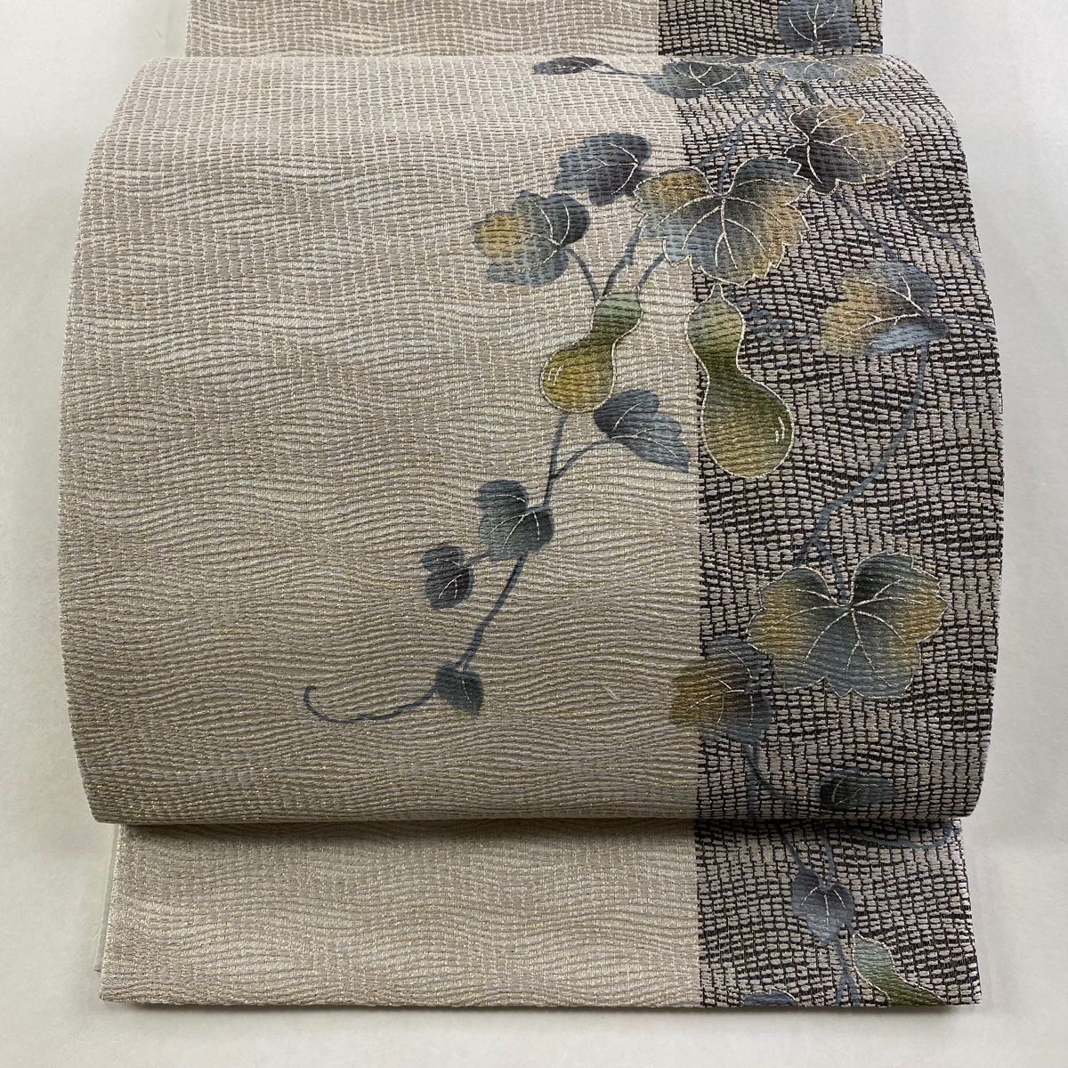 袋帯 名品 落款 瓢箪 箔 金銀彩 ベージュ 全通 正絹