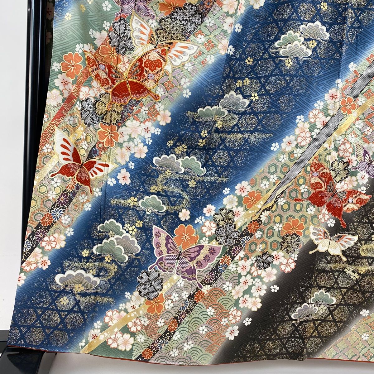 振袖 身丈163cm 裄丈67cm M 袷 袋帯フルセット 蝶 桜 金糸 金彩 藍色 正絹 秀品