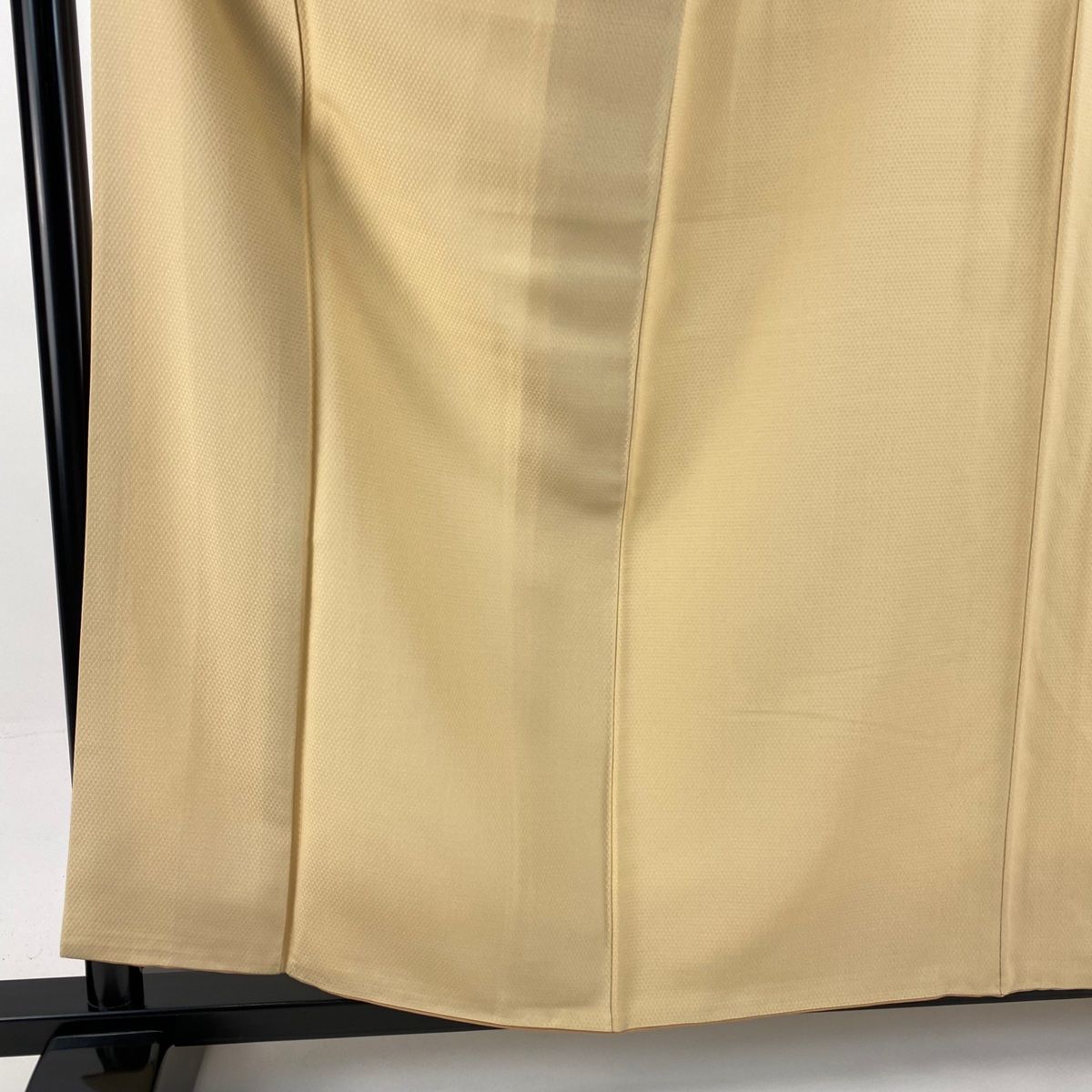 色無地 身丈159.5cm 裄丈64cm M 袷 袋帯セット 地紋 薄オレンジ 正絹 秀品 一つ紋