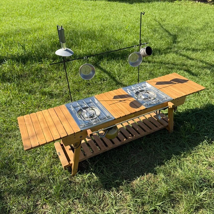 ウッドテーブル