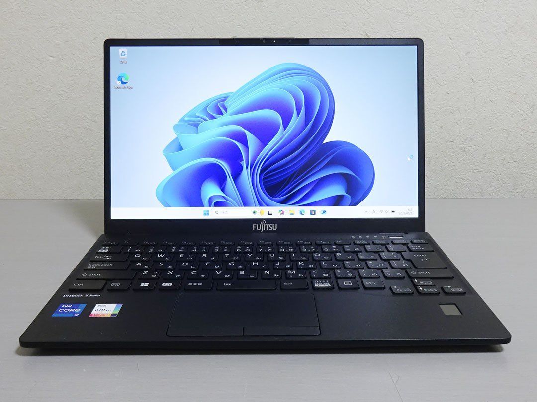 FUJITSU 第11世代 LIFEBOOK U9311/FW Core i7 1185G7 3.00GHz