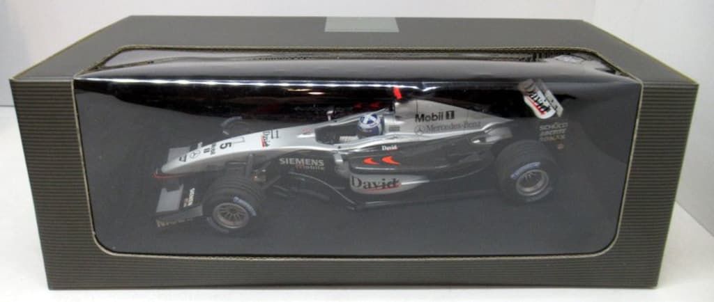 Mercedes-Benz Collection 1|18 MINICHAMPS|ディーラーBOX B66962193 McLaren Mercedes MP4-17D 5 David Coulthard