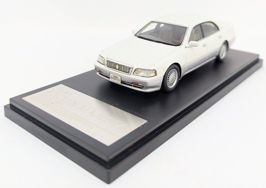 インターアライド 1|43Hi-Story Toyota CROWN MAJESTA C Type 1993 ウォームグレーパールマイカトーニングG HS329WH