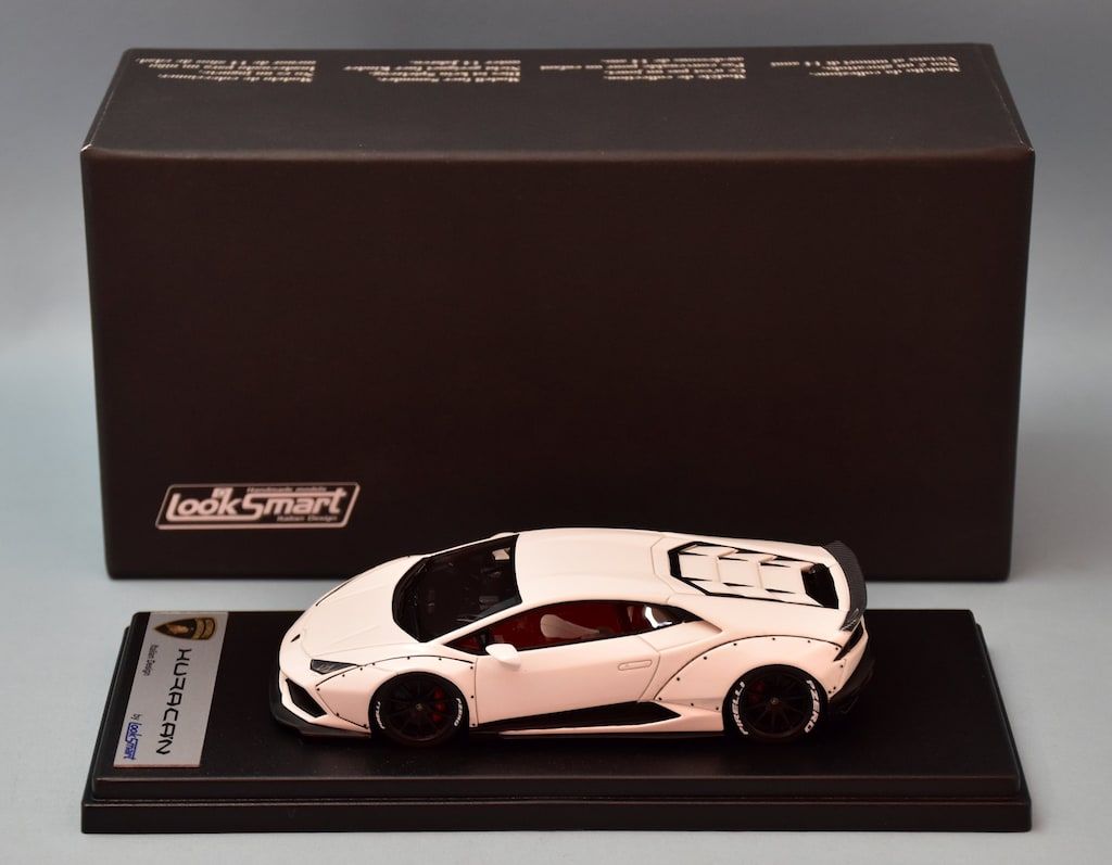 Look Smart 1|43 Lamborghini Huracan Aftermarket Bianco Monocerus LS461B