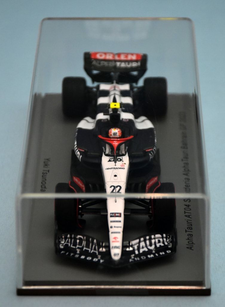  MINIMAX 1 43 Spark model AlphaTauri AT 03 No 22 Scuderia Bahrain GP 2025 角田裕毅 S 8572 自動車 模型 プラモデル