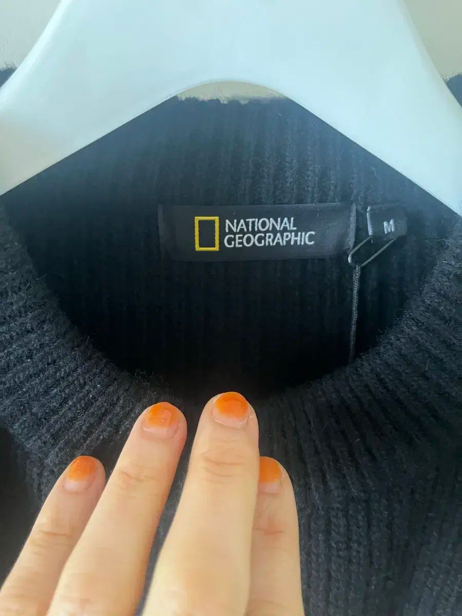 ブラックニット