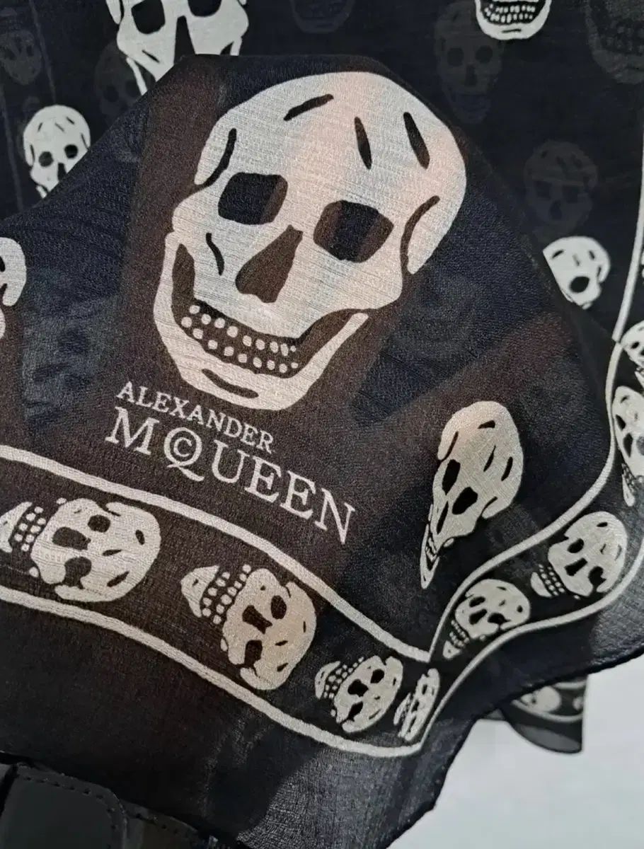 マックイーン スカル