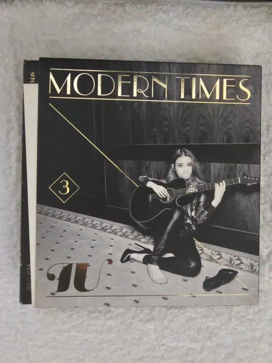 韓国限定盤IU Modern Times スペシャルエディション アイユー