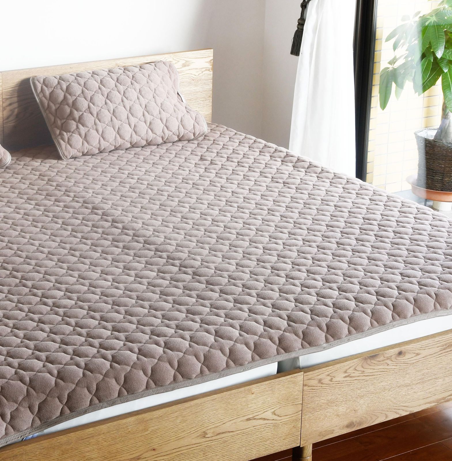 ブロッコリーハウス 敷パッド ファミリーサイズ ワイドキング 280 cm×200 cm コットン タオル地 タオル生地 オールシーズン 厚手 洗える さらさら モダールRコットンパイル 春 夏 秋 冬 綿 滑り止め パイル 汗取り 赤ちゃん ベビー ベー