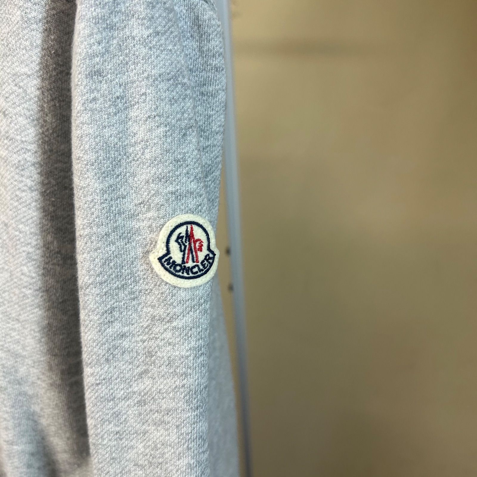 美品レア】 モンクレール MONCLER ジップアップ パーカー切り替え