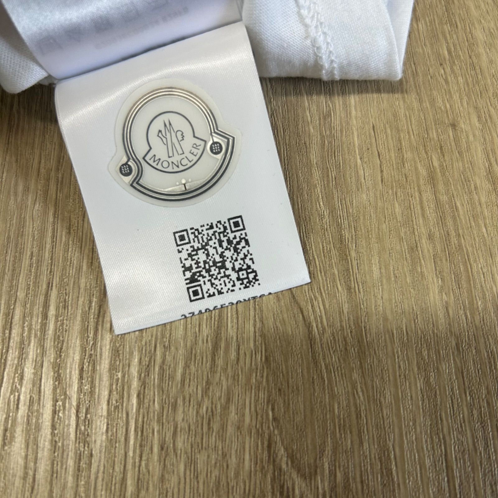 MONCLER モンクレールシルバーロゴ半袖Tシャツ白L