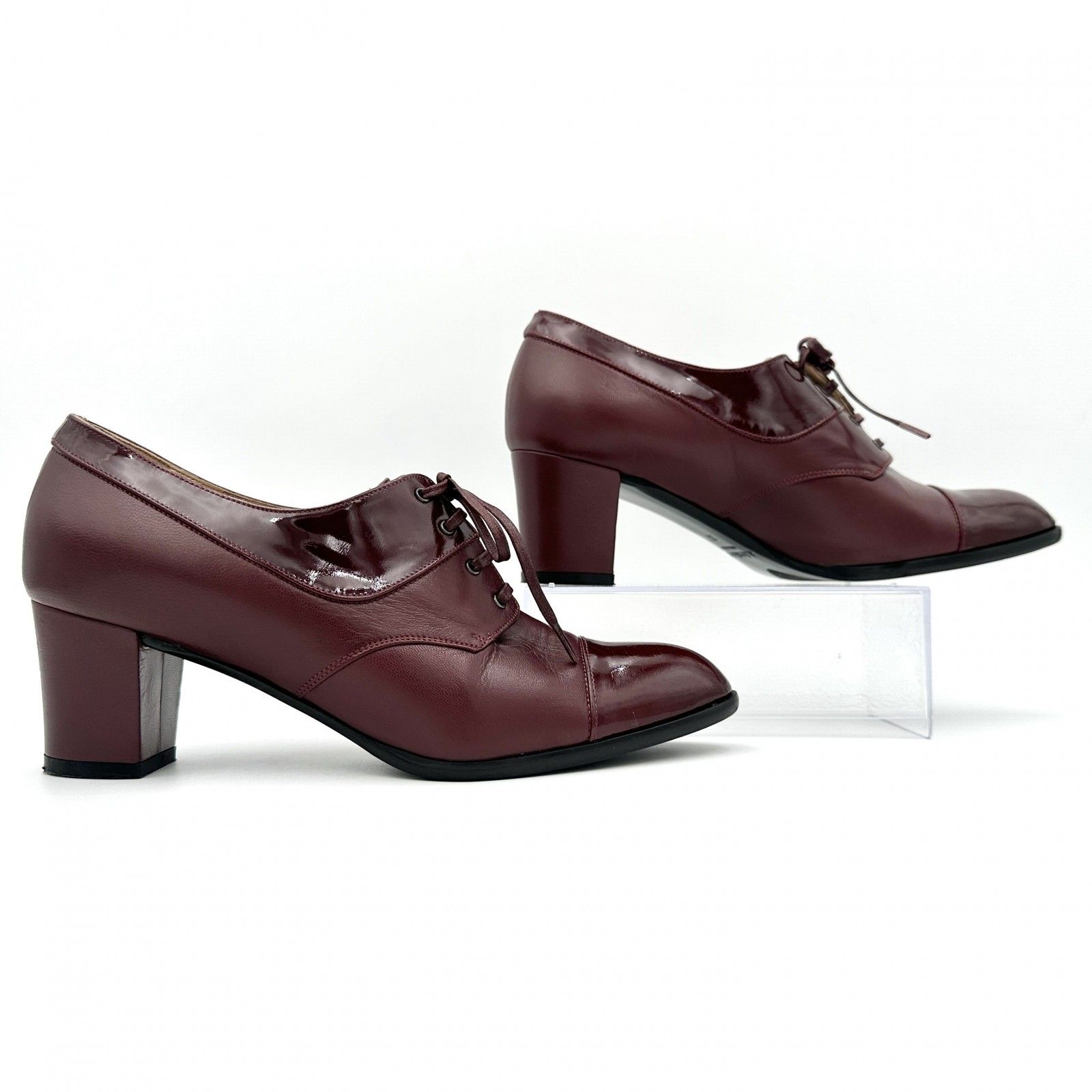 エナメル レースアップ