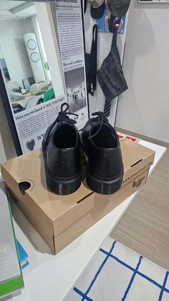 1461 モノブラック