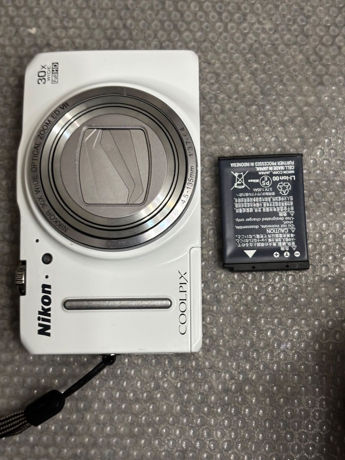 Nikon COOLPIX S9700 1171