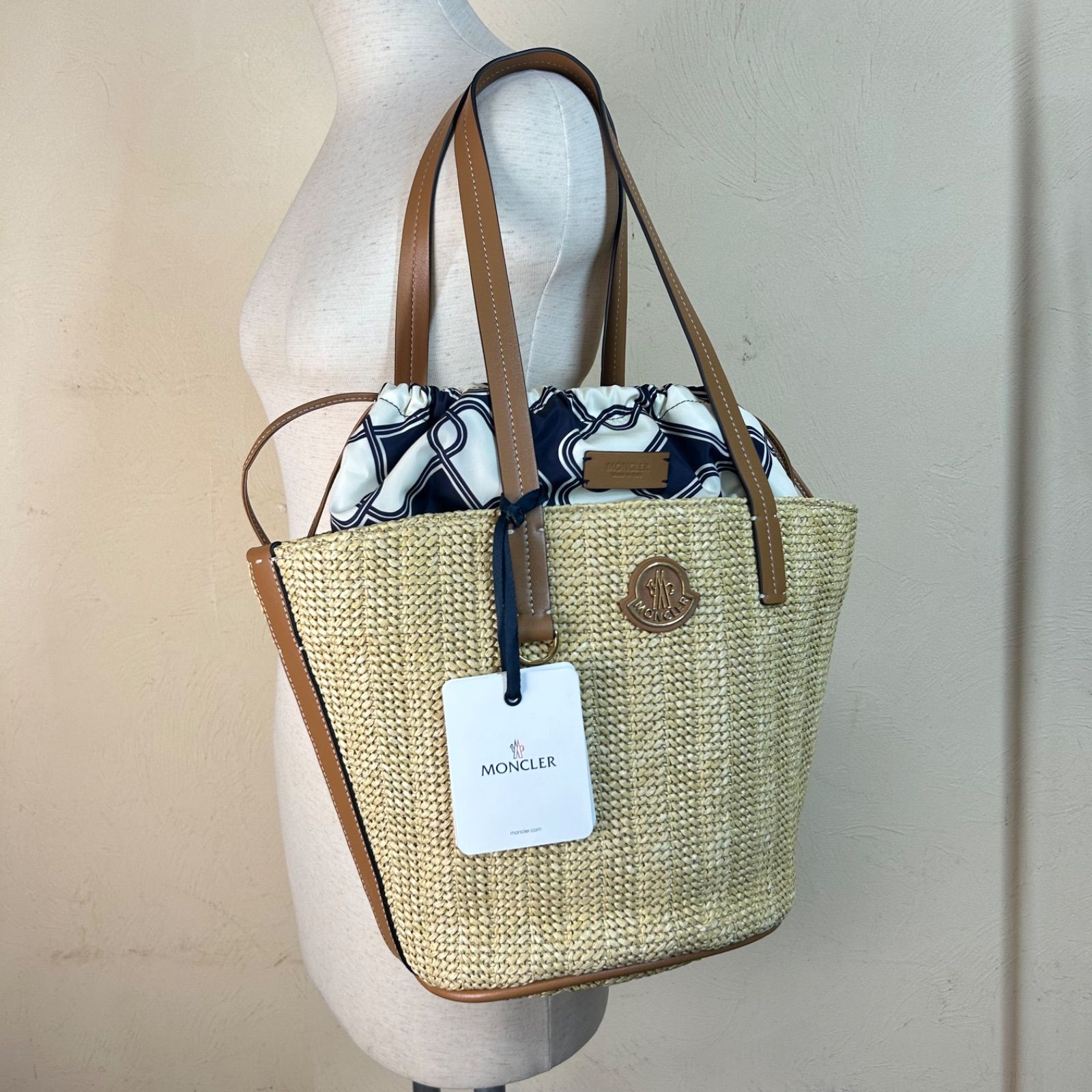 【未使用】MONCLER モンクレール トート 2WAY カゴストローバッグ 未使用タグ付き】MONCLER モンクレール トート 2WAY カゴバッグ