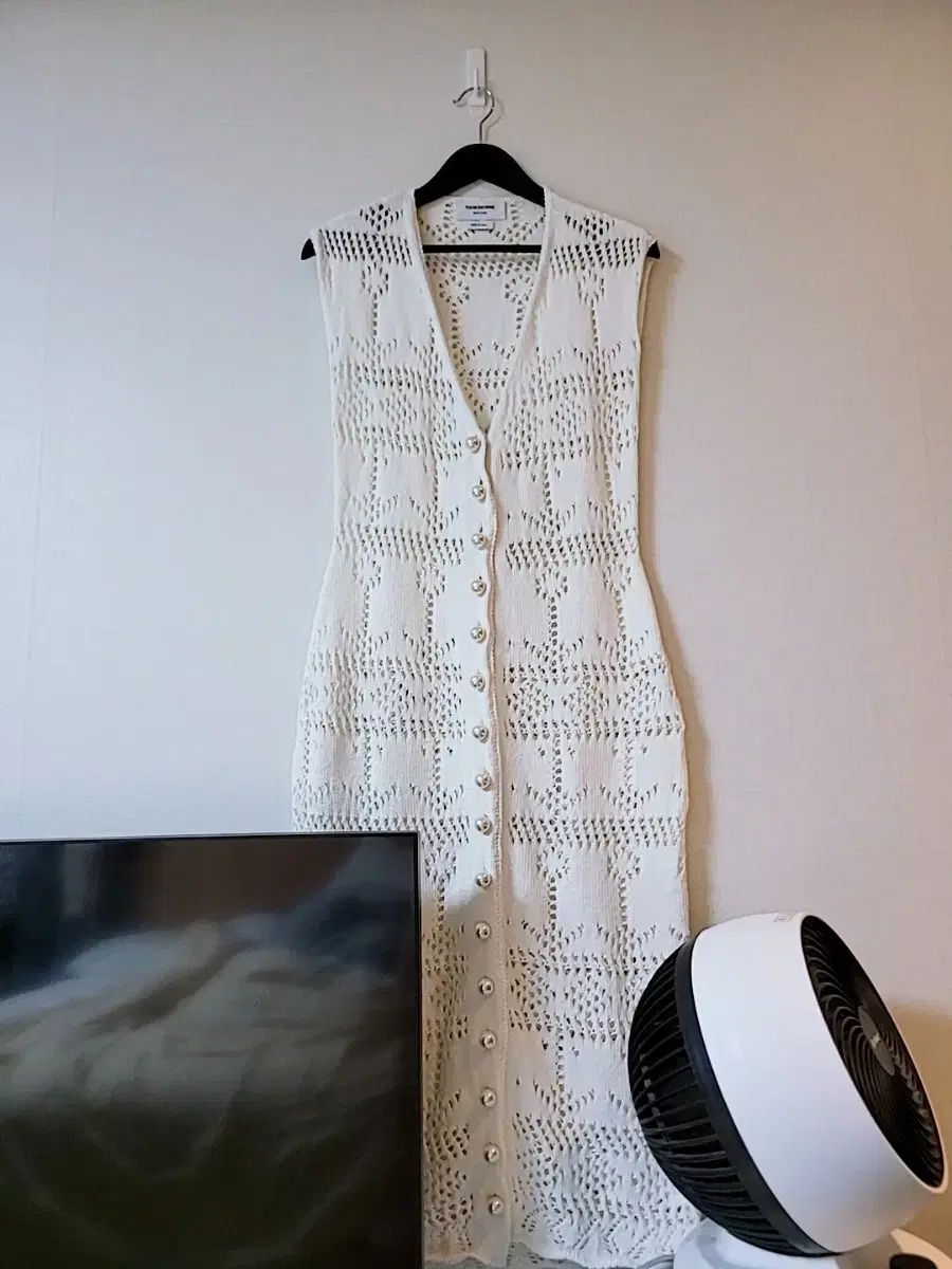 高価格LINE Thom Browne オールオーバー パータン パール ボタンアップ ドレス