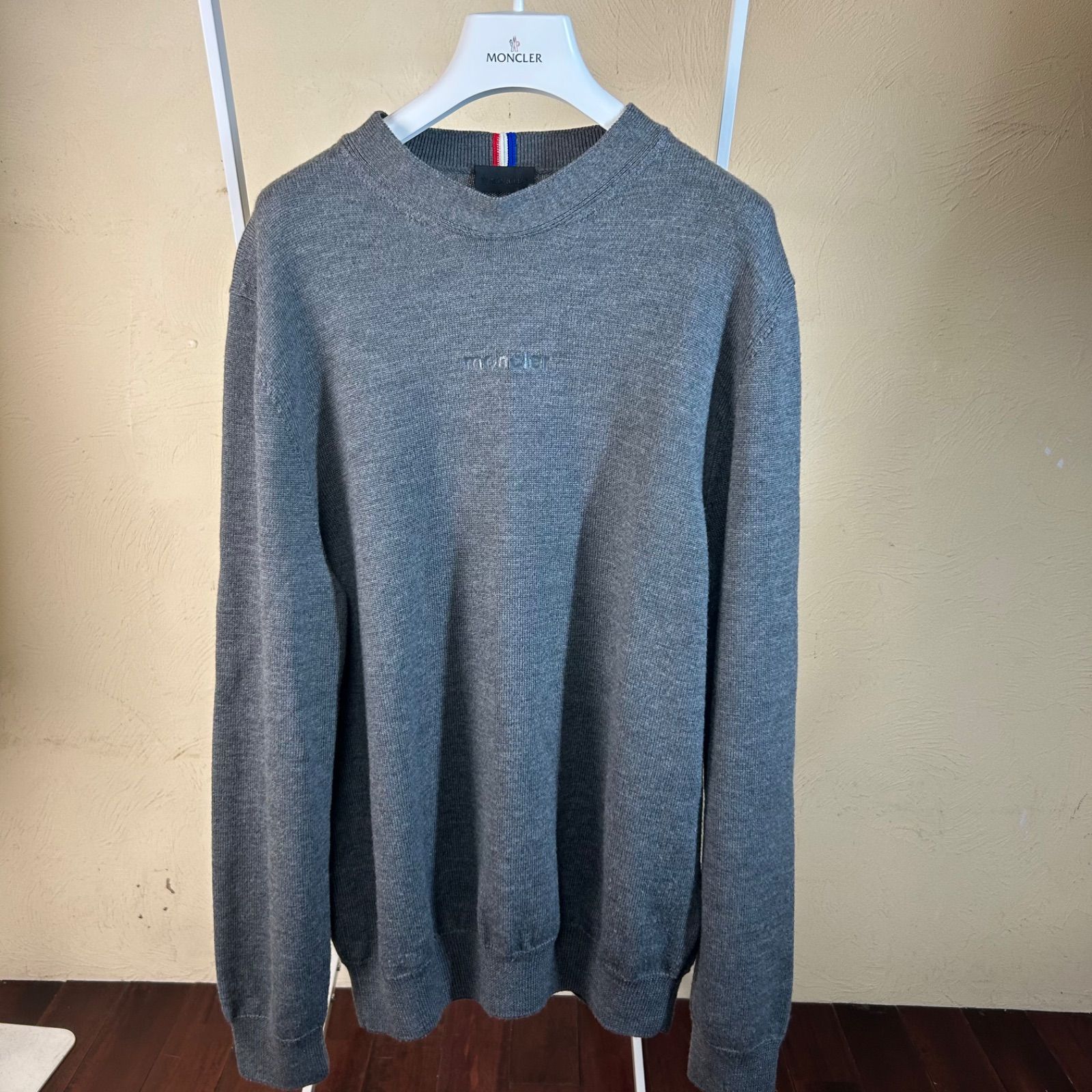 MONCLER モンクレールグレーニットセータートリコロールL