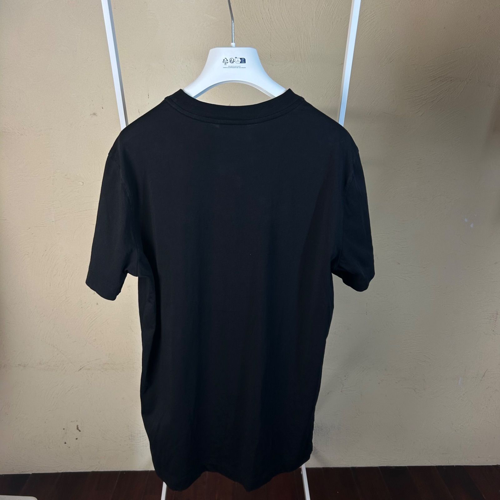 24年モデル】MONCLER モンクレール半袖Tシャツラバーワッペン黒S