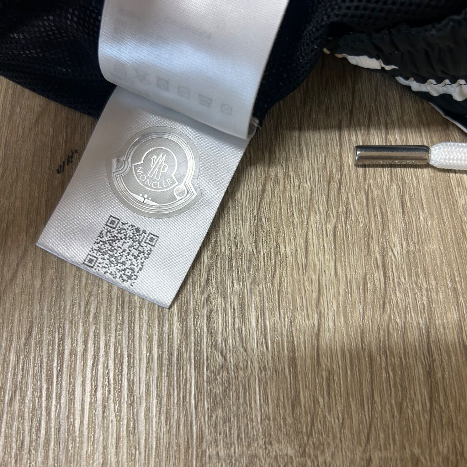 モンクレールハーフショートパンツL