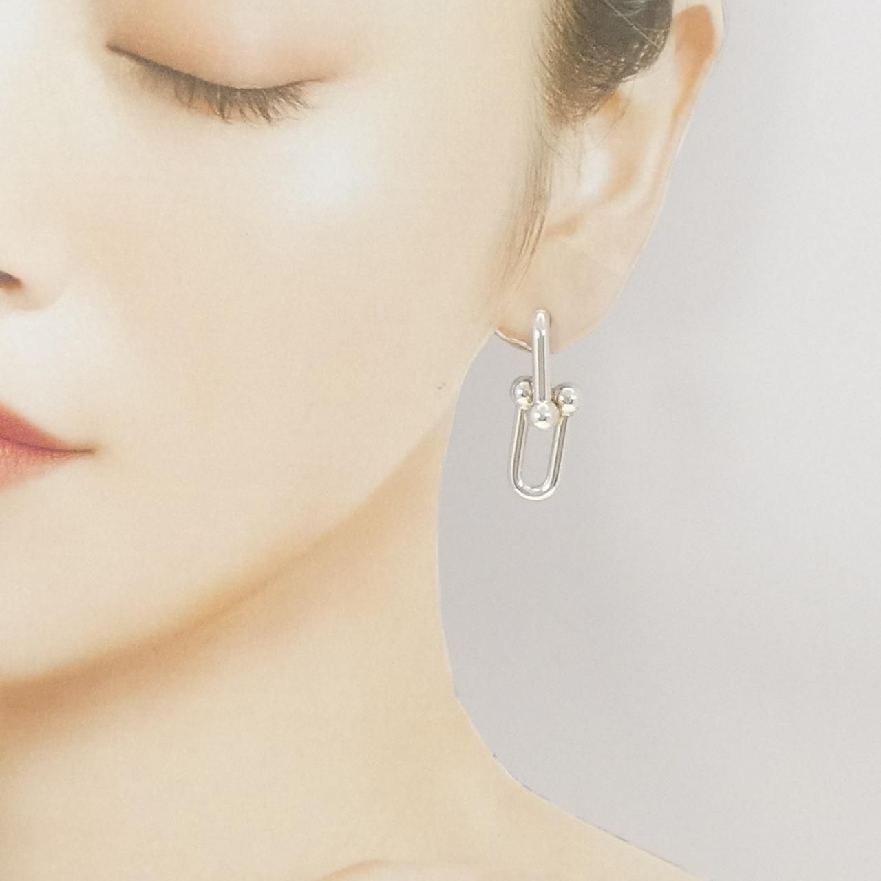 ティファニー ハードウェア リンク ラージ ピアス - メルカリ