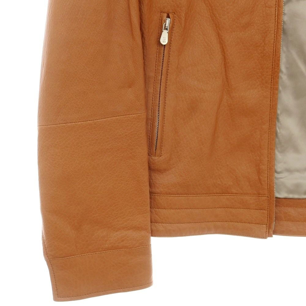 ライトブラウン