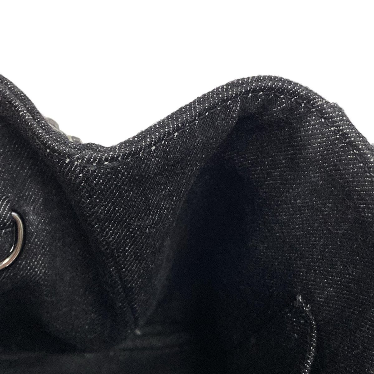 プラダ トートバッグ