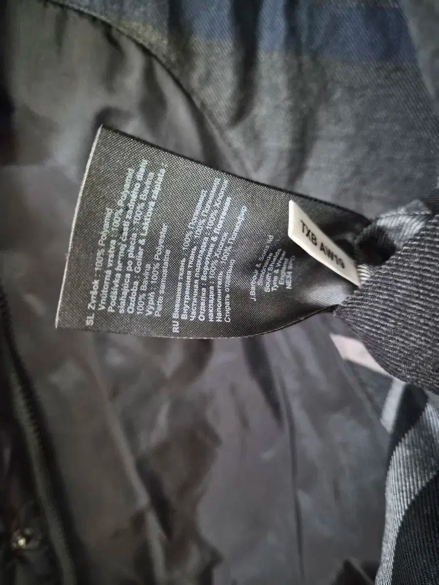 バブアー ブラック