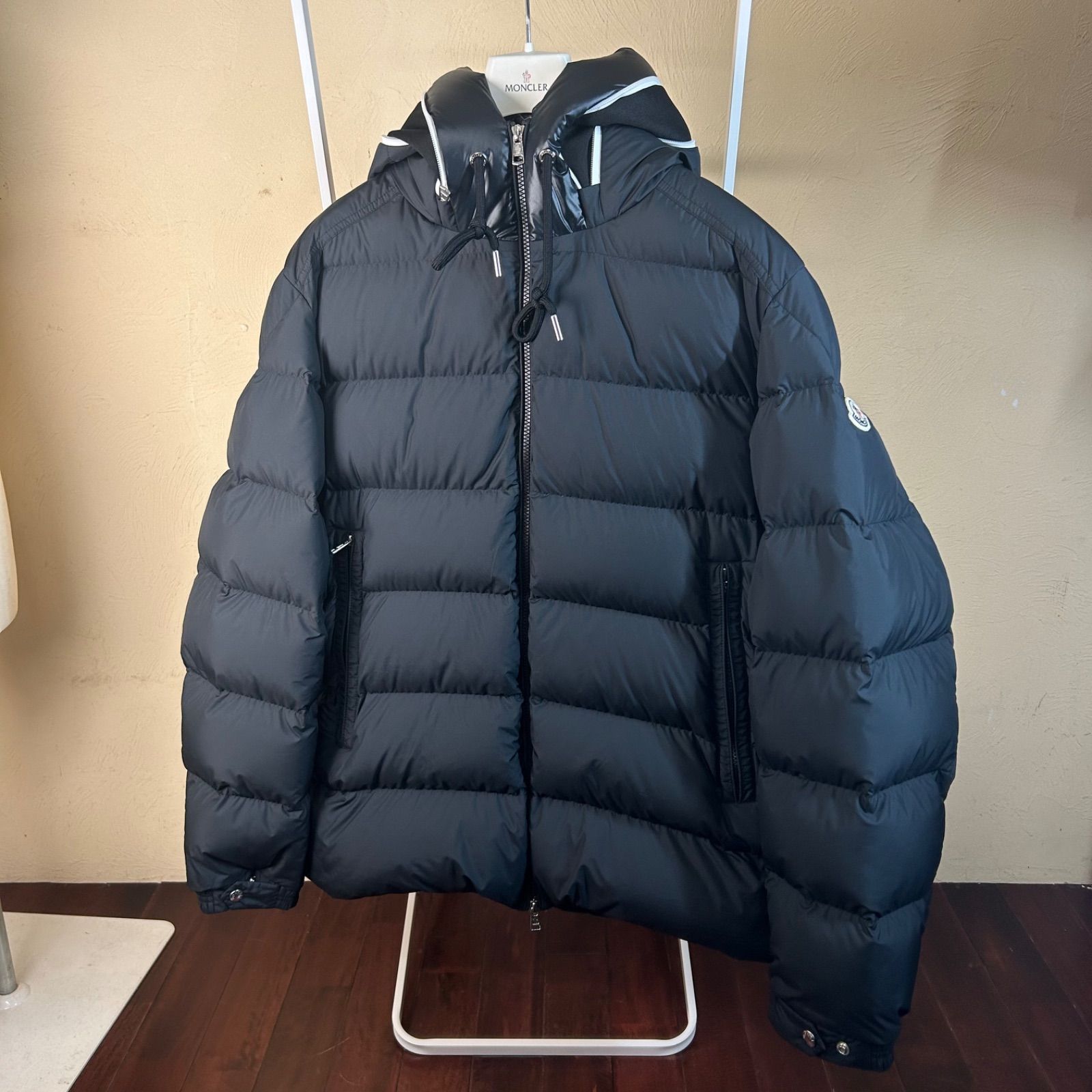 MONCLERモンクレール CARDERE ダウン ジャケット