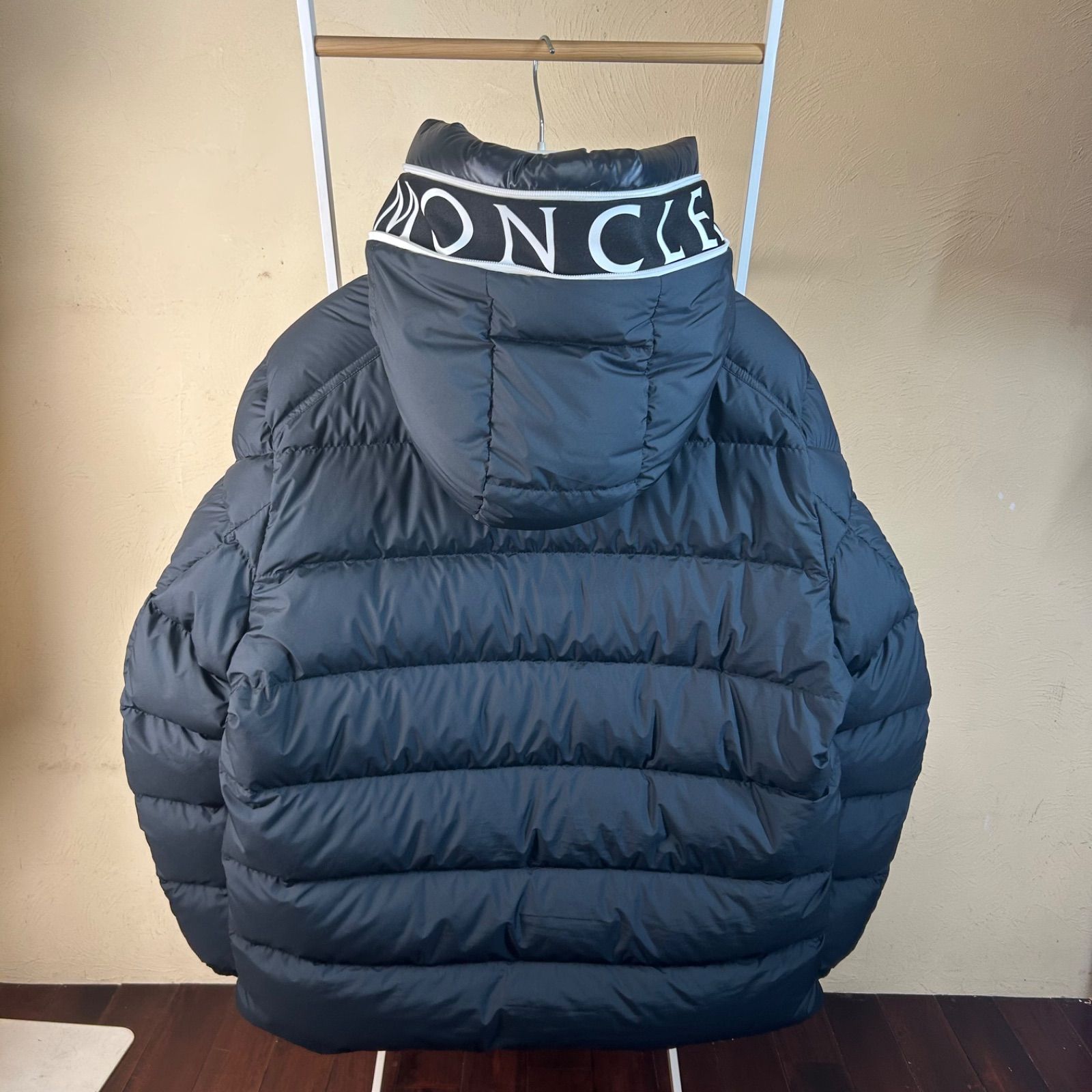 MONCLERモンクレール CARDERE ダウン ジャケット