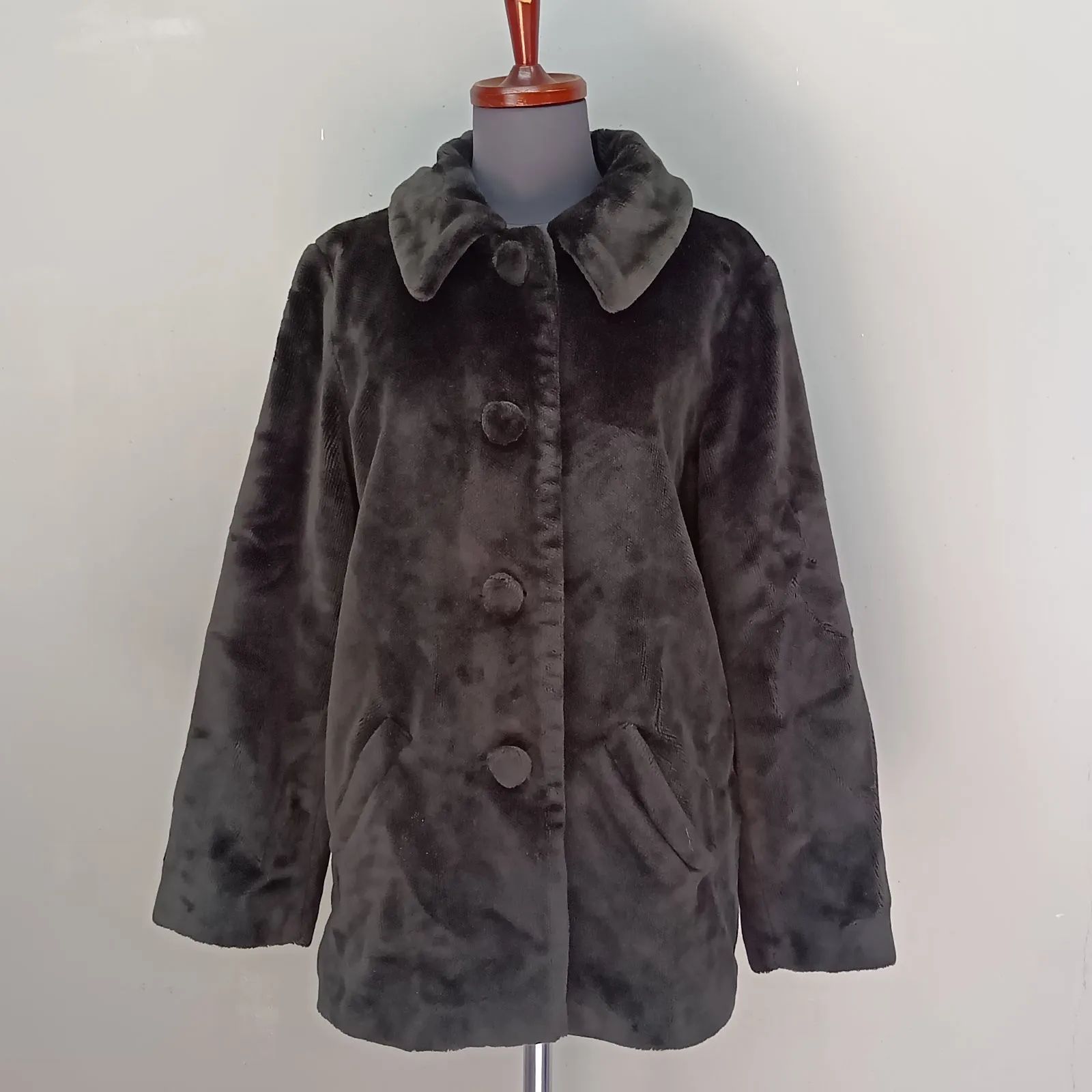 agnes b ベロアジャケット アニエスベー agnes b. ベロアジャケット コート ブラック アニエスベー - メルカリ