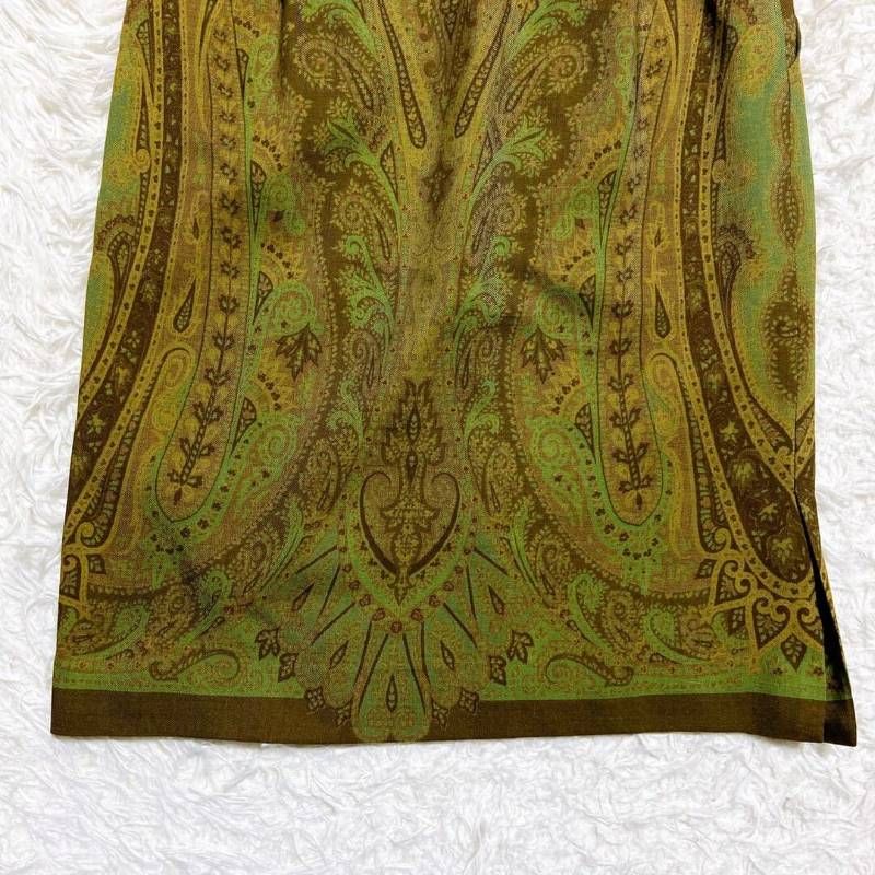 新品同　エトロ　ETRO スカート 膝丈　渋グリーン　シルク混　ペイズリー　M ETRO エトロ ペイズリー柄 ウールスカート 膝丈 シルク混 春 秋