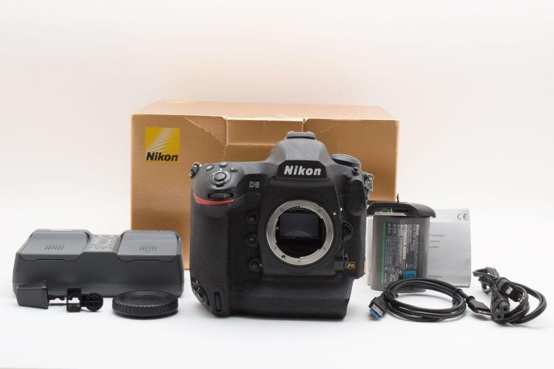 き 動作好調 Nikon ニコン D5 CF ボディ デジタル一眼カメラ