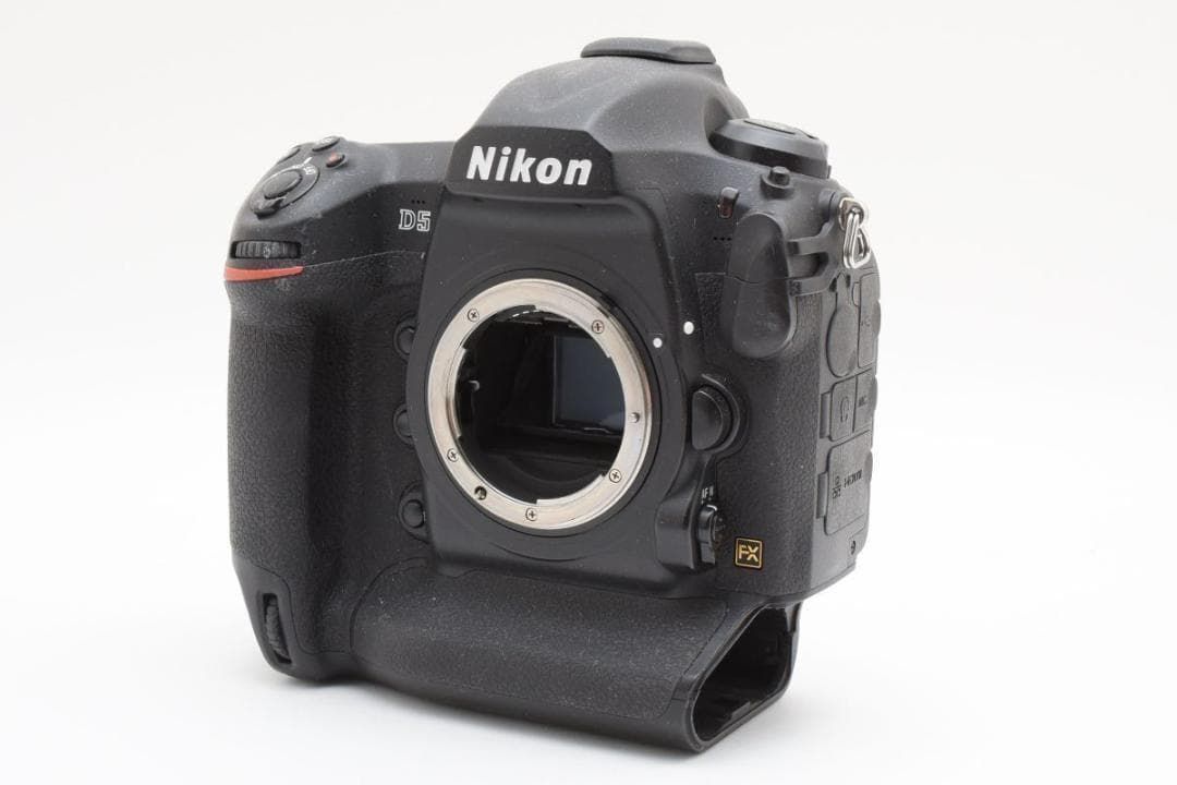 き 動作好調 Nikon ニコン D5 CF ボディ デジタル一眼カメラ