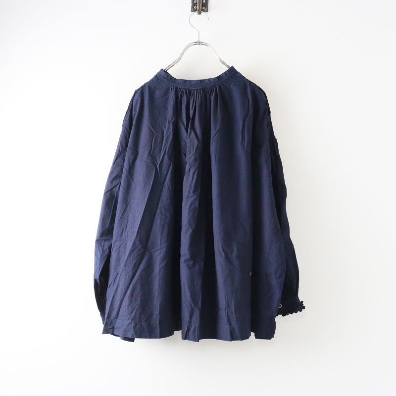 定価6.1万 45R 45rpm フォーティファイブアール バチストカットワークのフリルスモックブラウス インディゴ シャツ 2400014672206